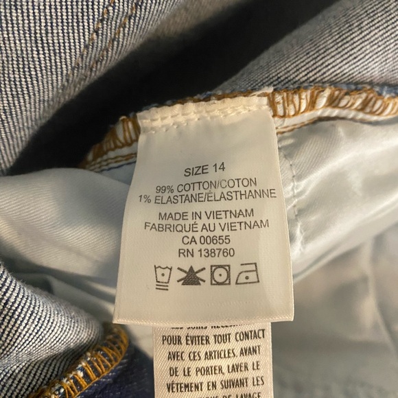 Addition Elle Distressed Jeans - Picture 6 of 6